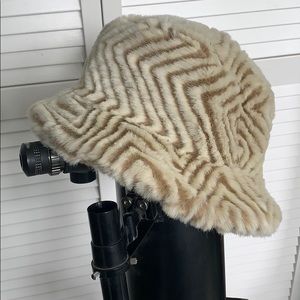 Cream & Tan Faux Fur Bucket Hat